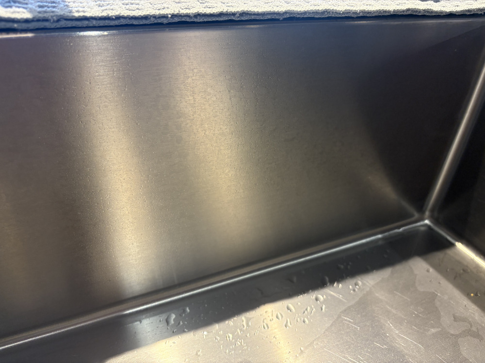 スクラブクロス使用後のシンク