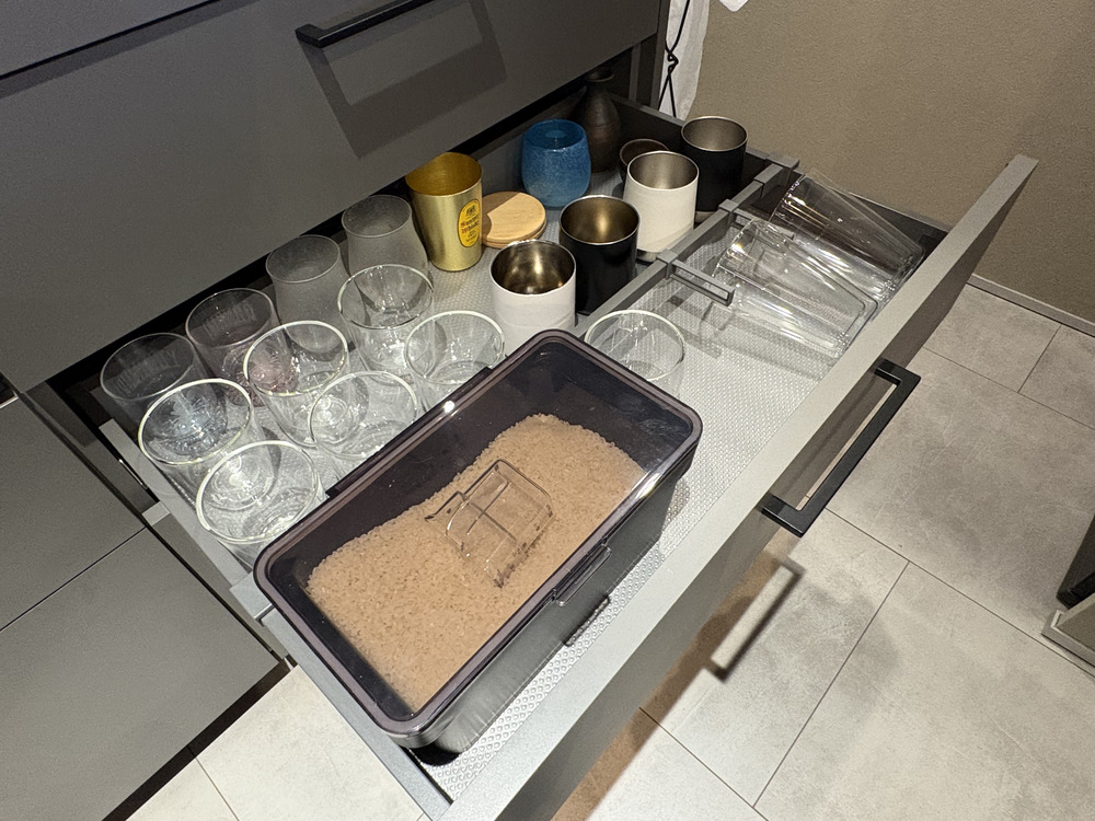 グラフテクト収納例（コップやグラス）