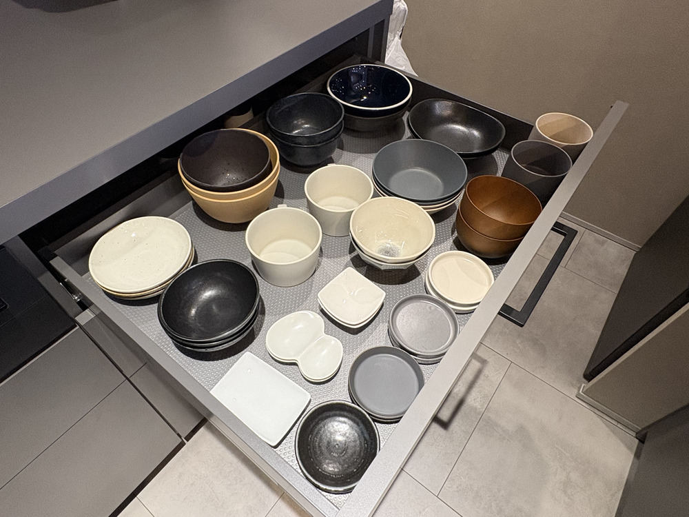 グラフテクト収納例（食器）